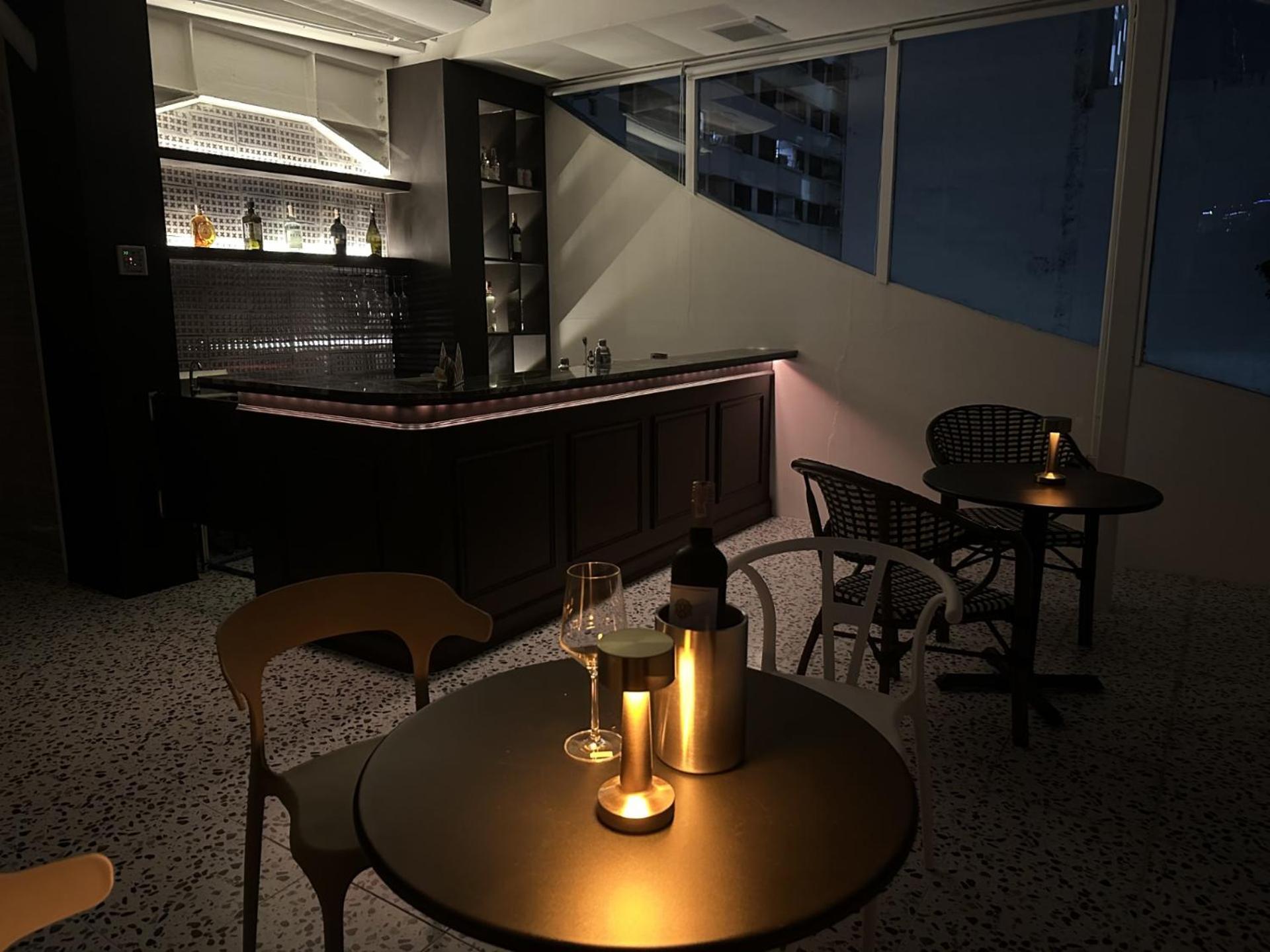 Four Sisters Homestay Bangkok Ngoại thất bức ảnh