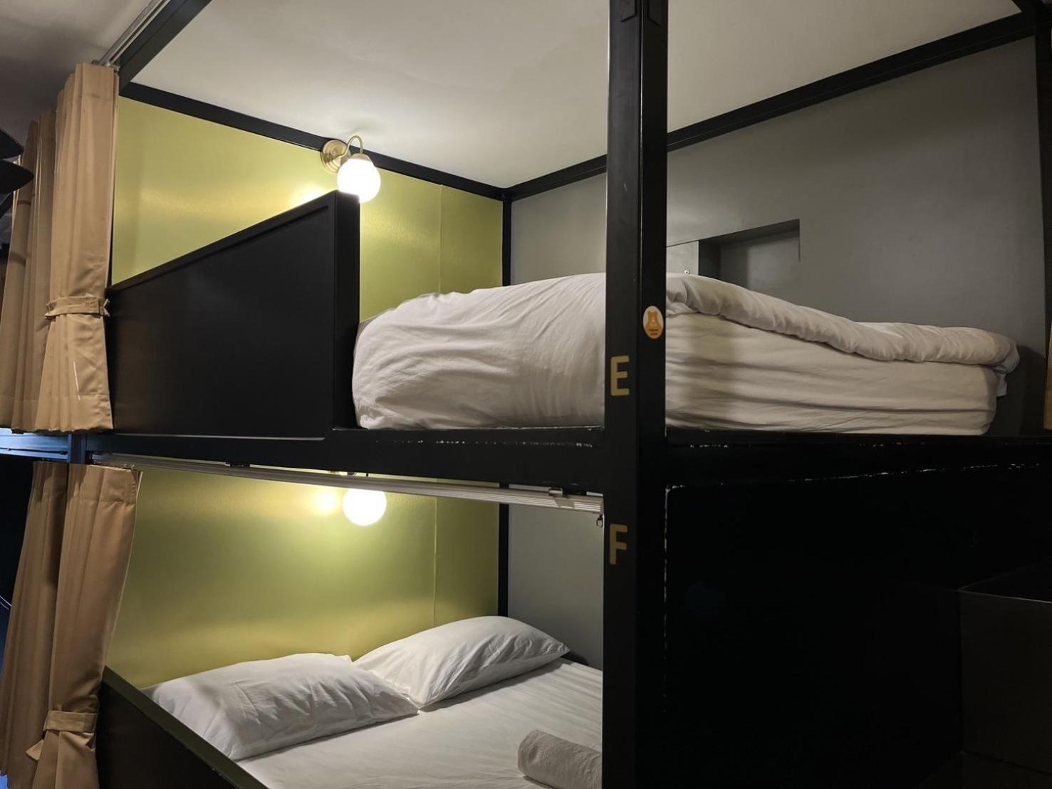 Four Sisters Homestay Bangkok Ngoại thất bức ảnh