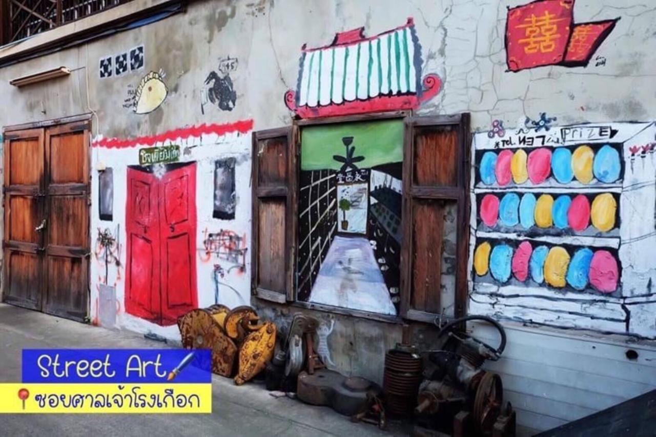 Four Sisters Homestay Bangkok Ngoại thất bức ảnh